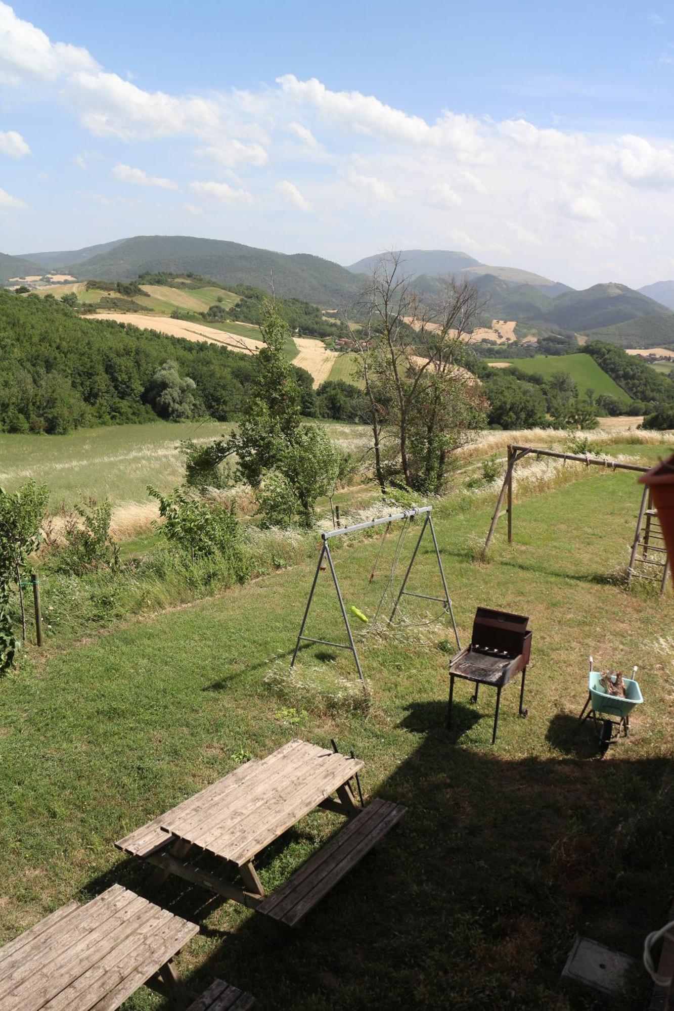 Antica Dimora Italiana Villa Fabriano Kültér fotó